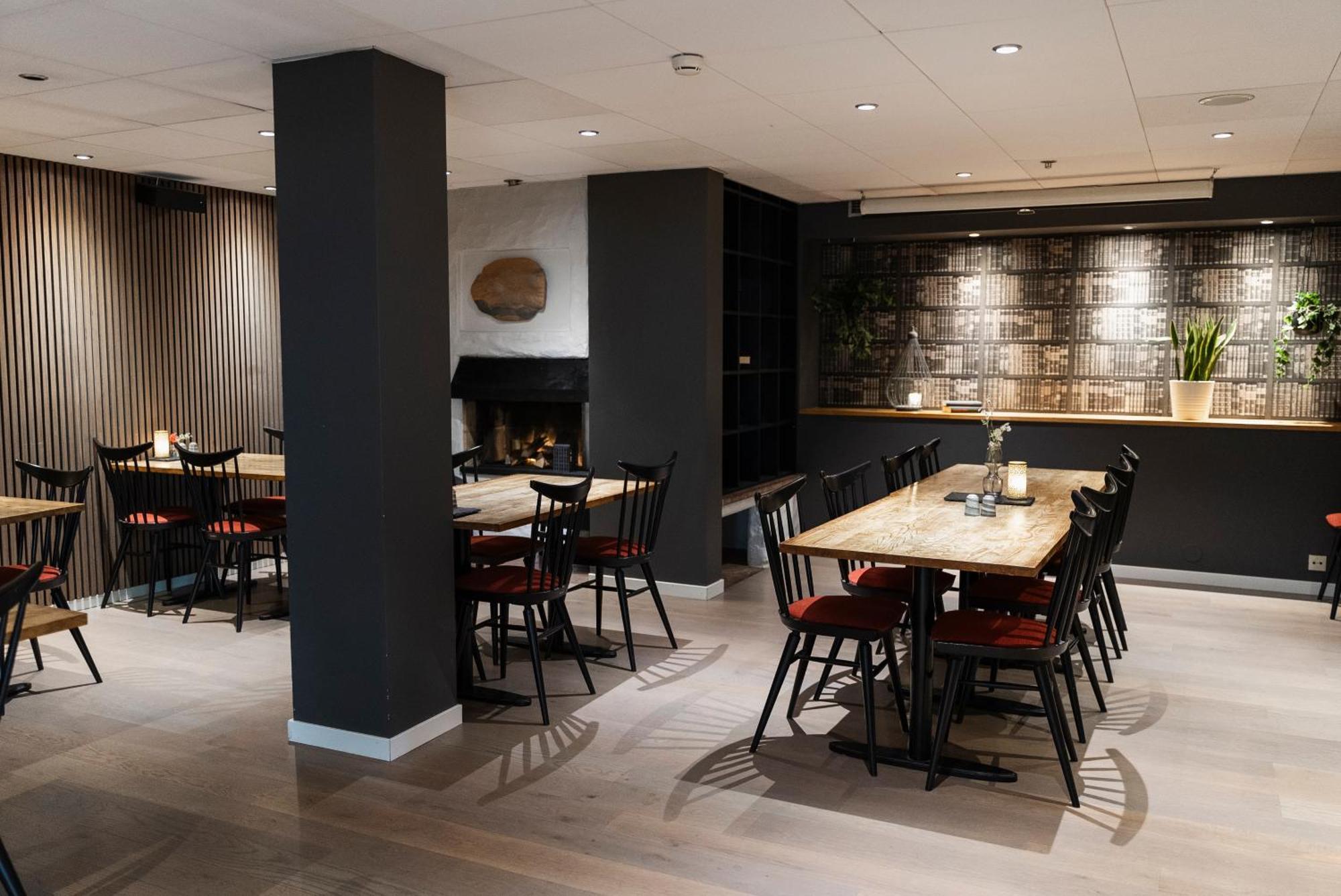 Quality Hotel Prisma Skövde Kültér fotó